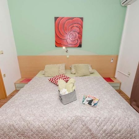 Apartman Precca Supetarska Draga Dış mekan fotoğraf