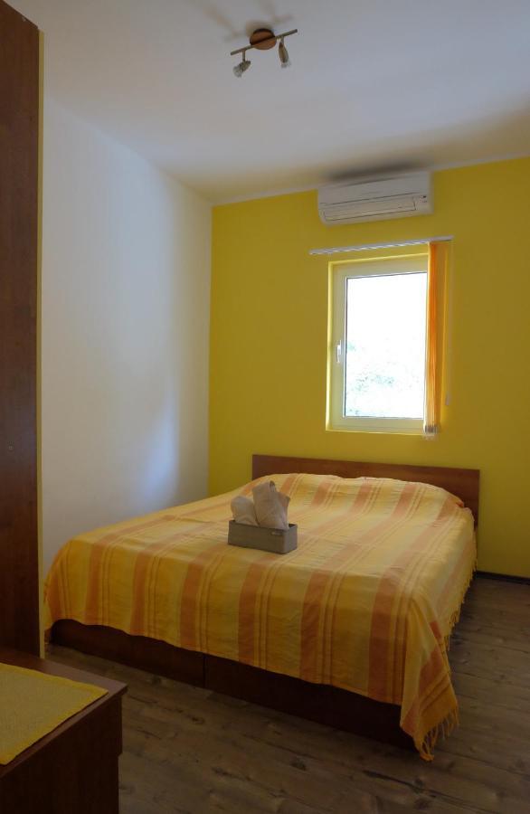 Apartman Precca Supetarska Draga Dış mekan fotoğraf