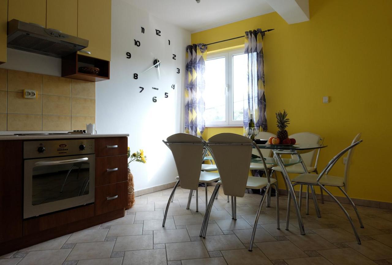 Apartman Precca Supetarska Draga Dış mekan fotoğraf