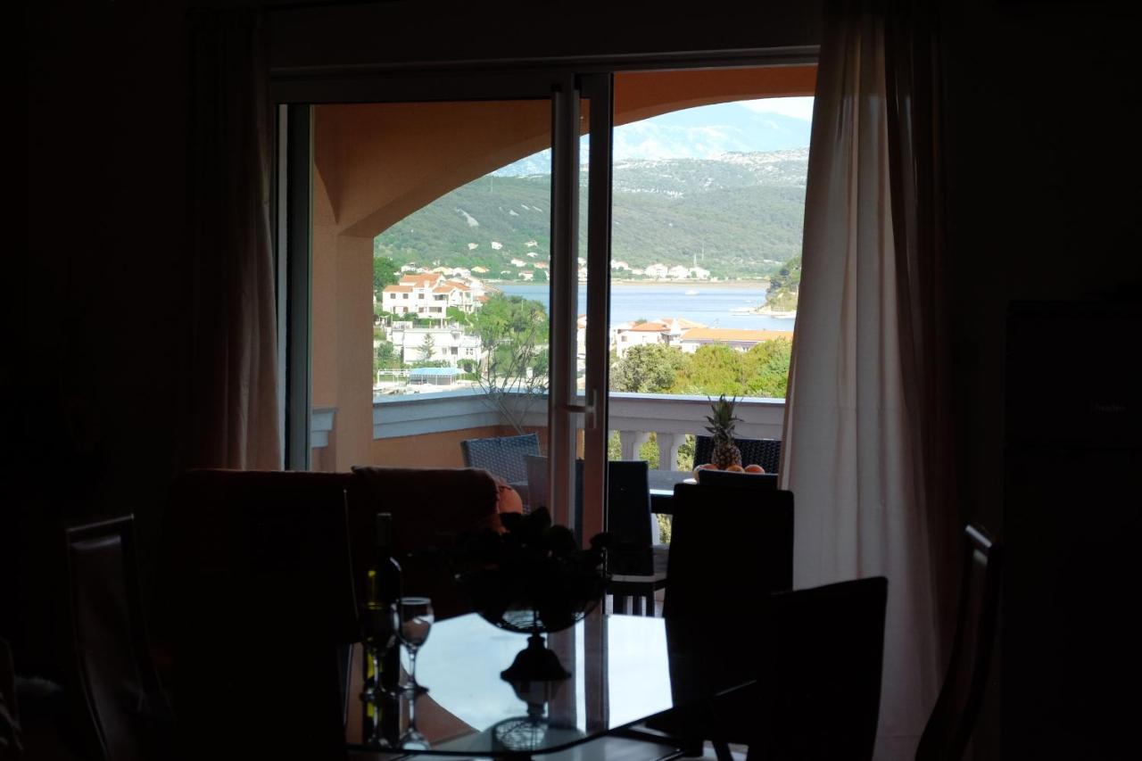 Apartman Precca Supetarska Draga Dış mekan fotoğraf