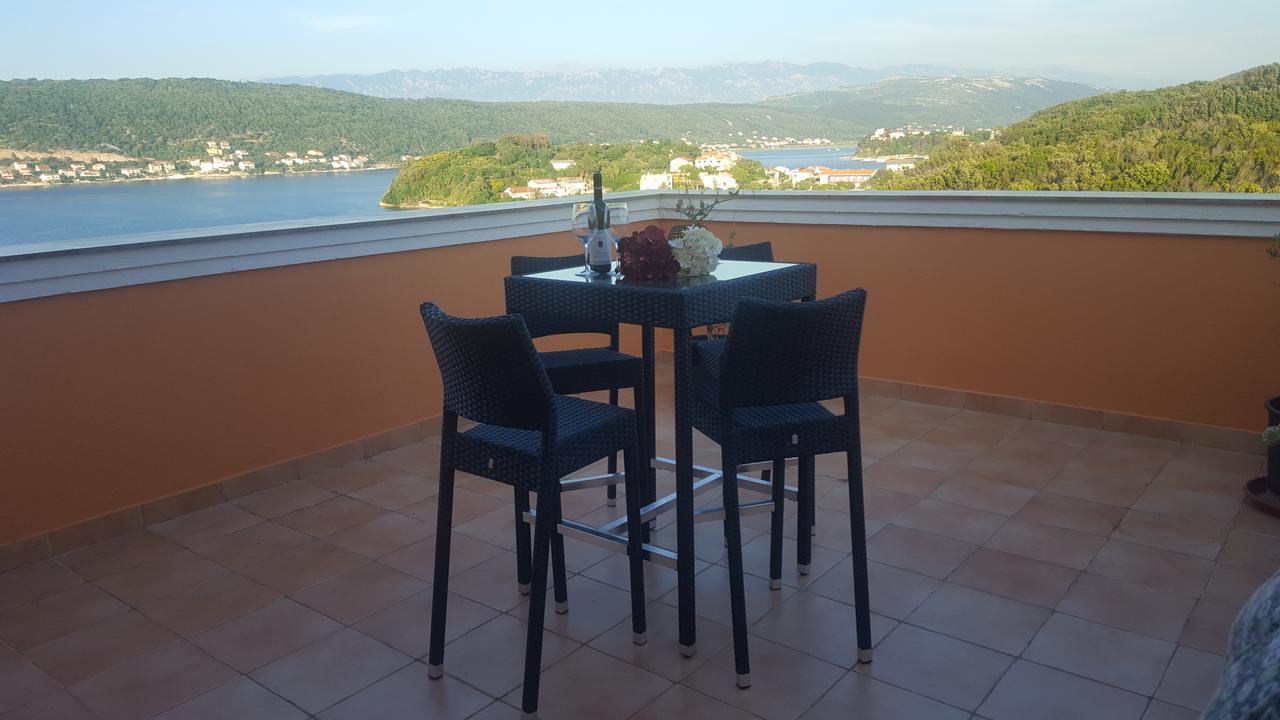 Apartman Precca Supetarska Draga Dış mekan fotoğraf